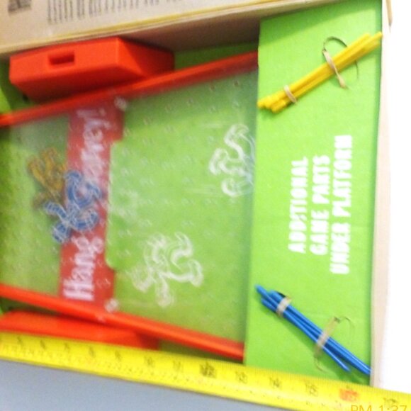 GMS1 - Complete 1969 Ideal HANG ON HARVEY Board Game No. 2346-5 Hangman Type - Picture 4 of 9